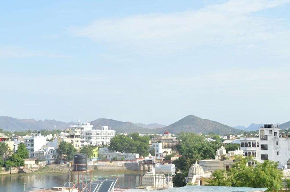 Фото Hotel Raj Niwas