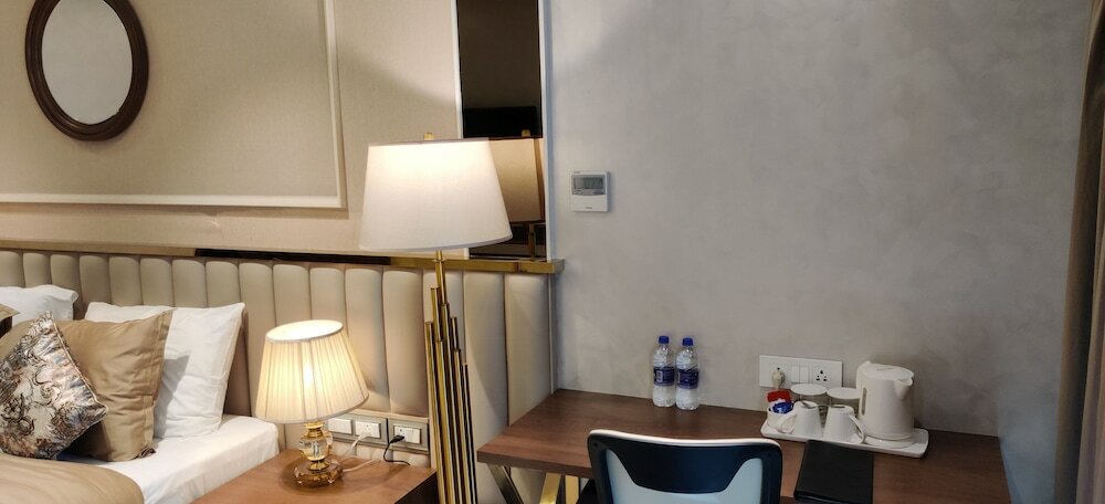 Фото Sheetal Residency