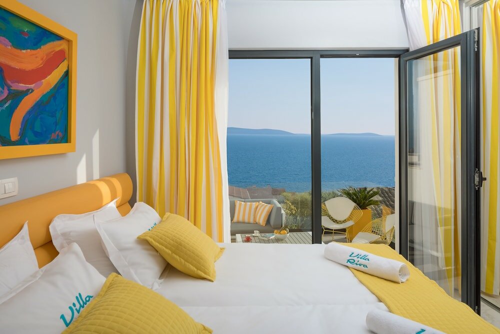 Фото Luxury Villa Riva with Infinity Pool