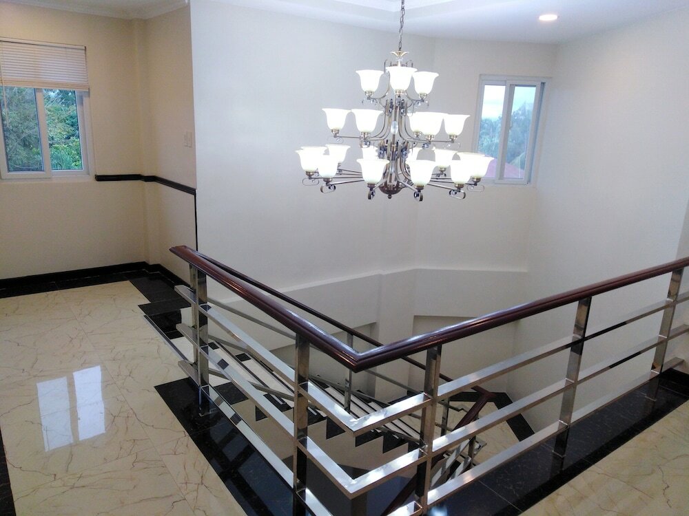Фото Venezia Suites Hotel