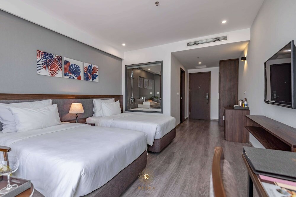 Фото Reyna Hotel Hanoi