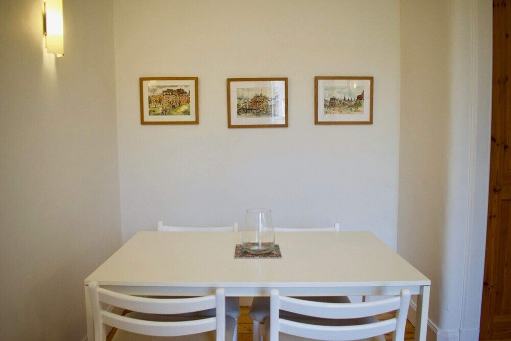 Фото Comfortable and Central One Bed