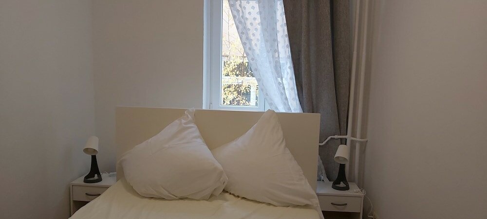 Фото Fewo Holbeinstr 67 - 4 Schlafzimmer P