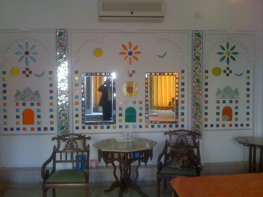 Фото Hotel Raj Niwas