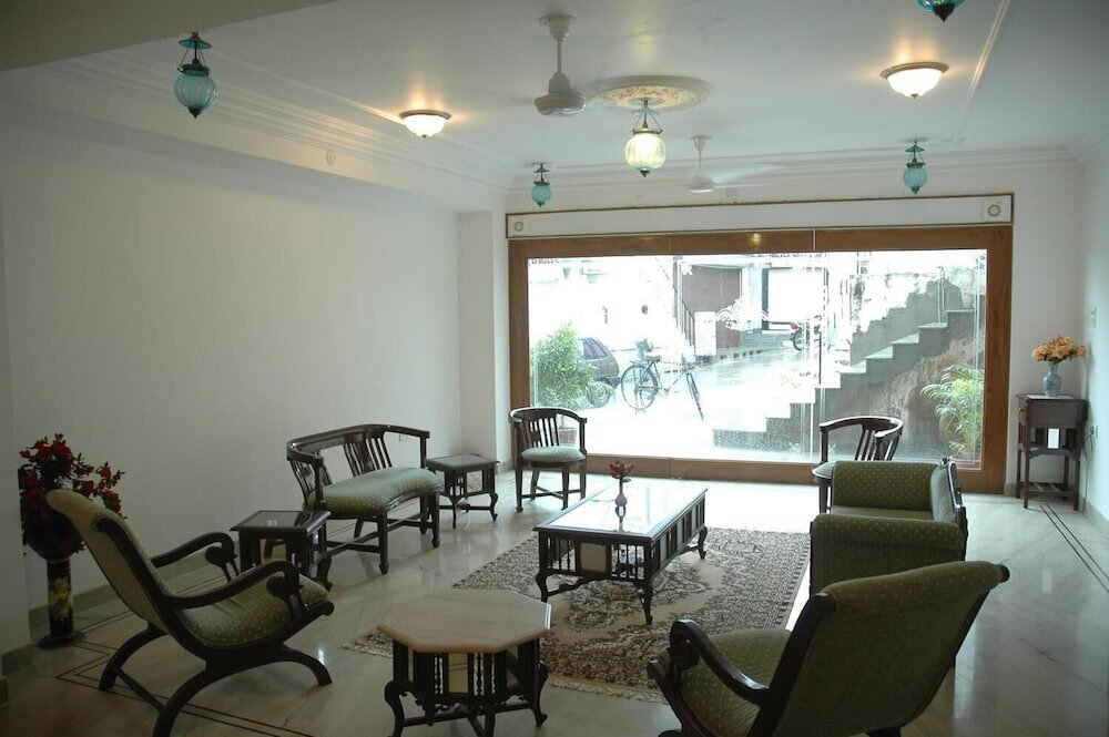 Фото Hotel Raj Niwas