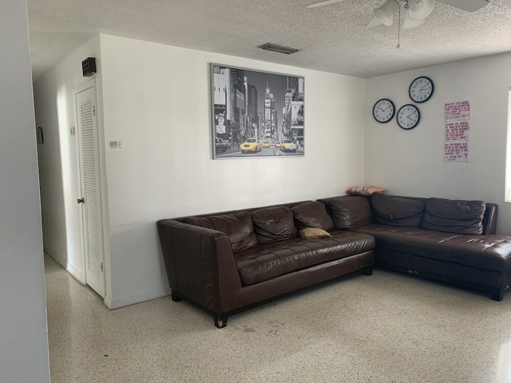 Фото Hostel Brazilian - Calle Ocho