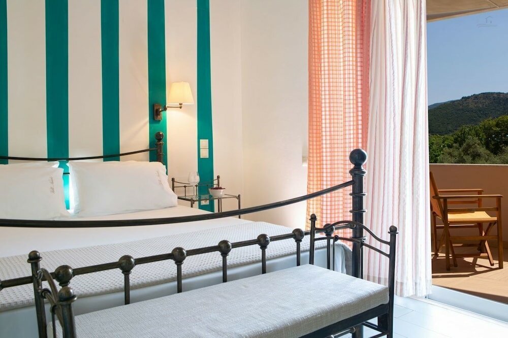 Фото Villa Niriides