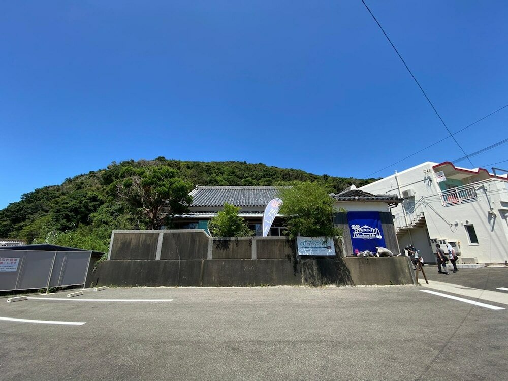 Фото Guest House & Bar Diamond Head