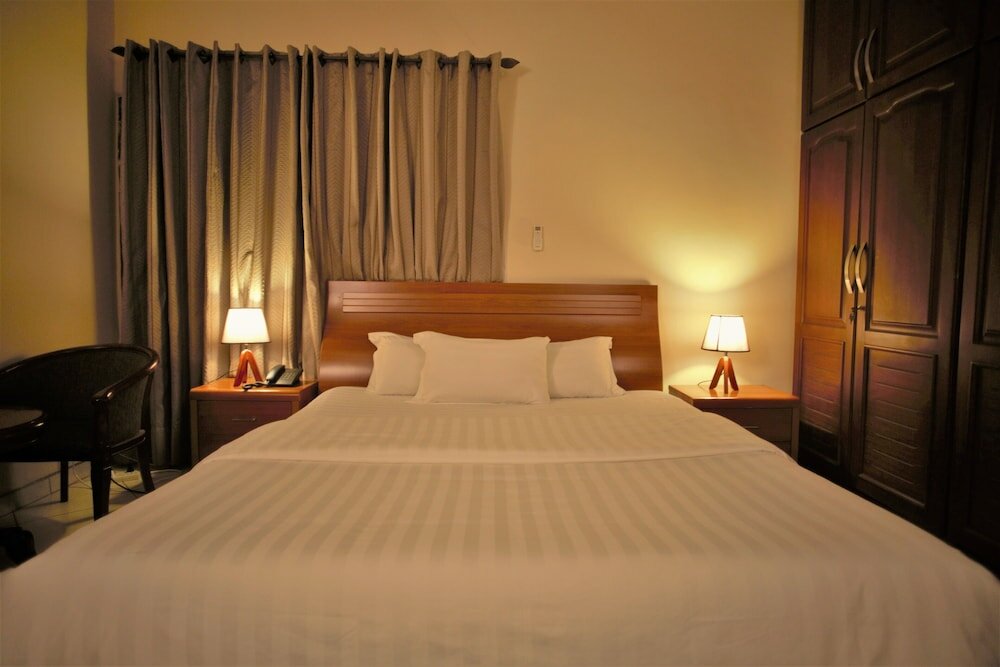 Фото Cocktail and Dreams Hotel