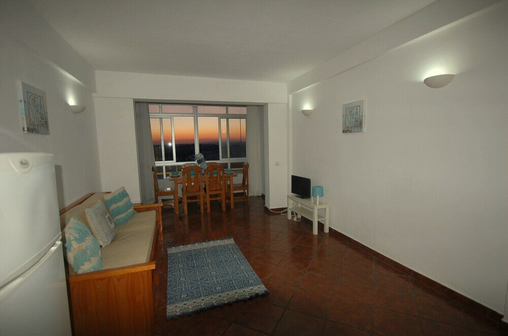 Фото Miravila sea View em Quarteira T1