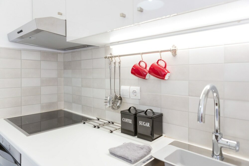 Фото Newly Renovated Stylish Urban Flat