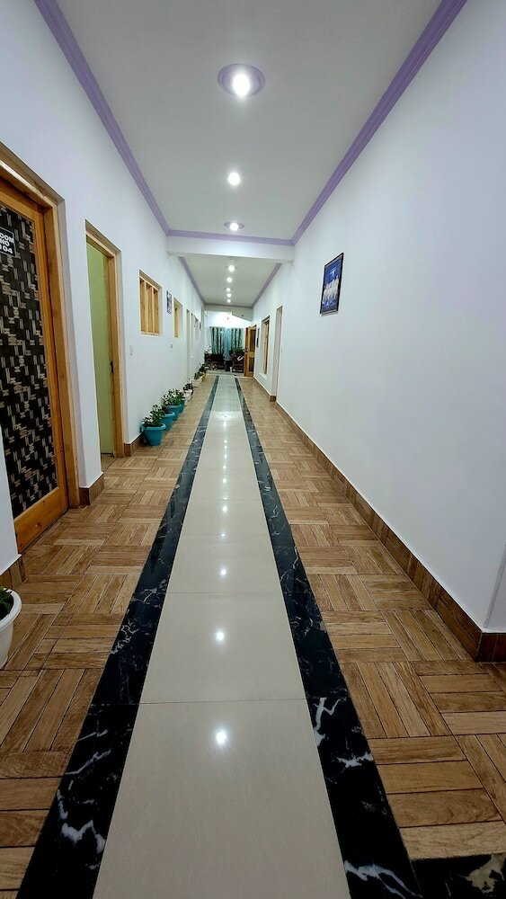 Фото Hotel Jeevanam Villa