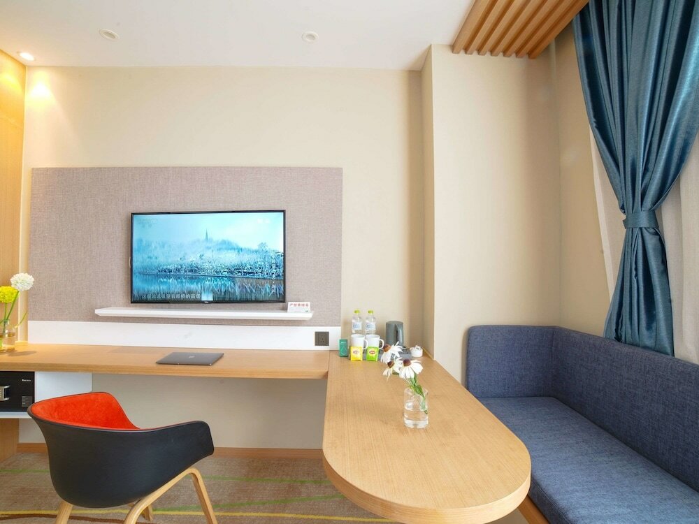 Фото Ibis Styles Chengdu American Center Hotel