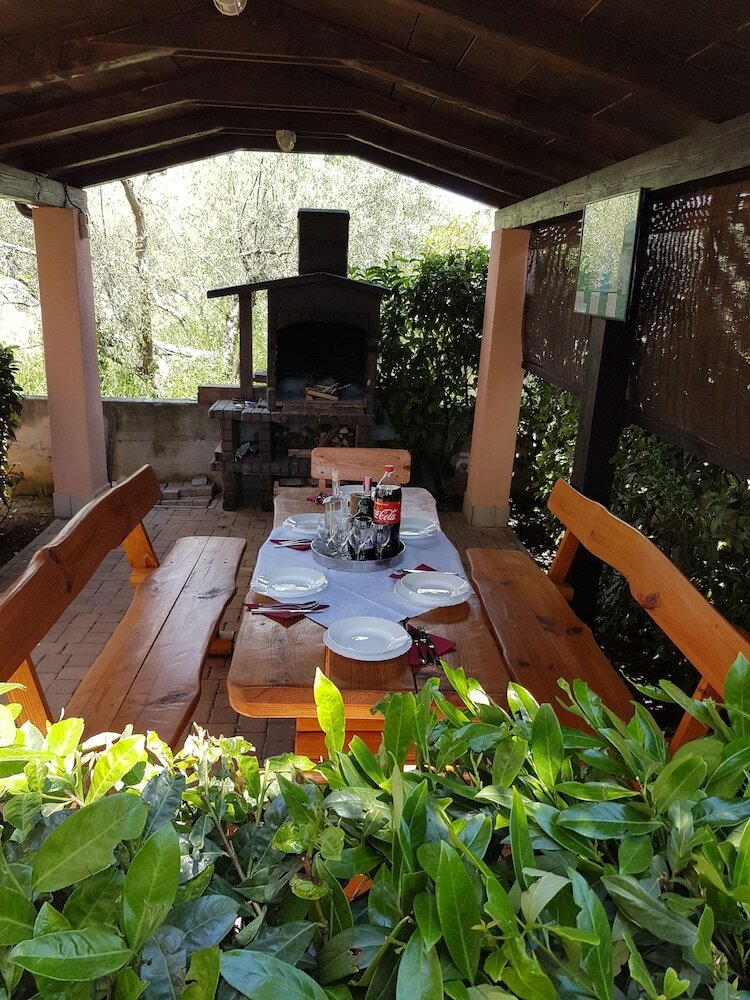 Фото Apartments Bogović