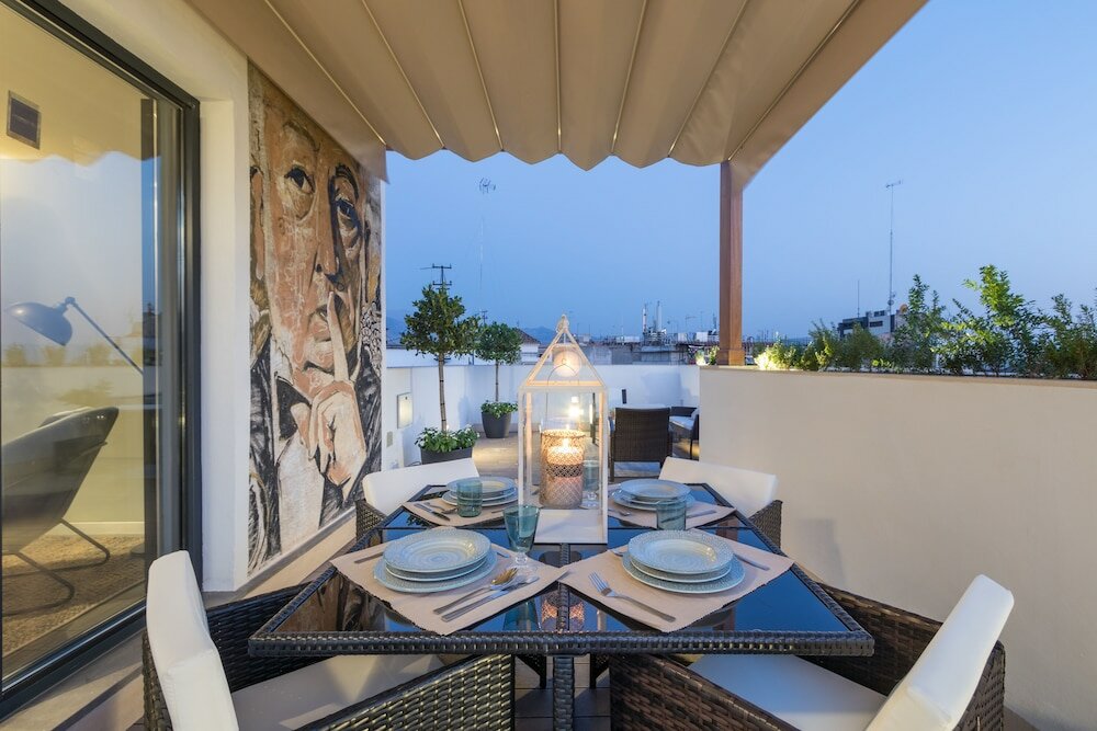 Фото Chezmoihomes Plaza Nueva Premium
