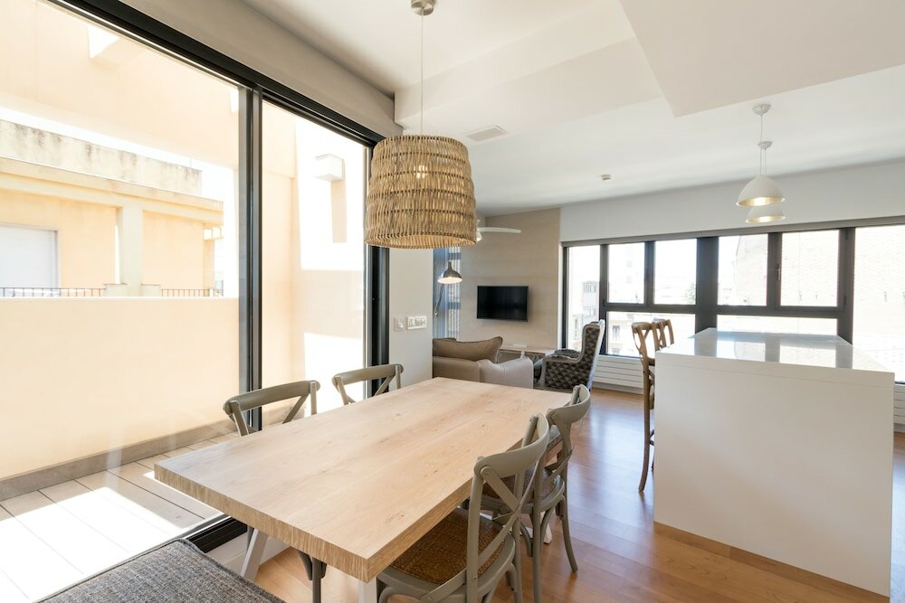 Фото Chezmoihomes Plaza Nueva Premium