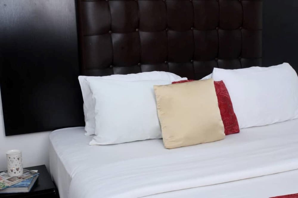 Фото H3 Luxury Cottage