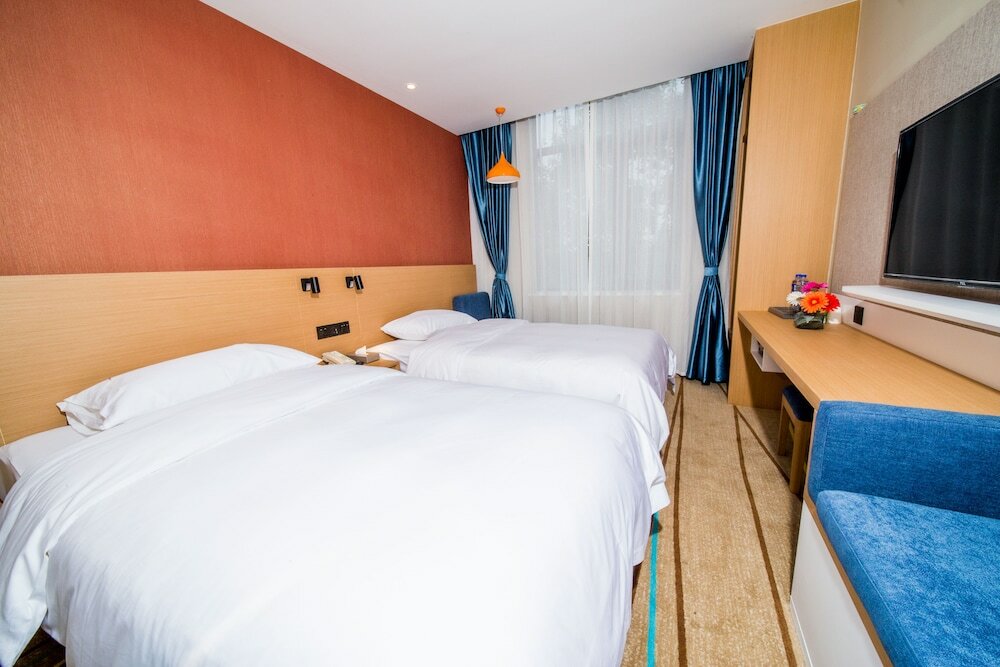 Фото Ibis Styles Chengdu American Center Hotel