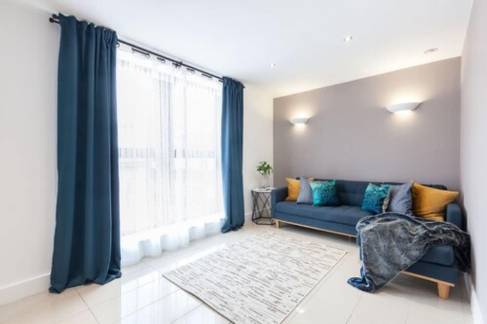 Фото KSpace @ The Point - One Bedroom Apartment