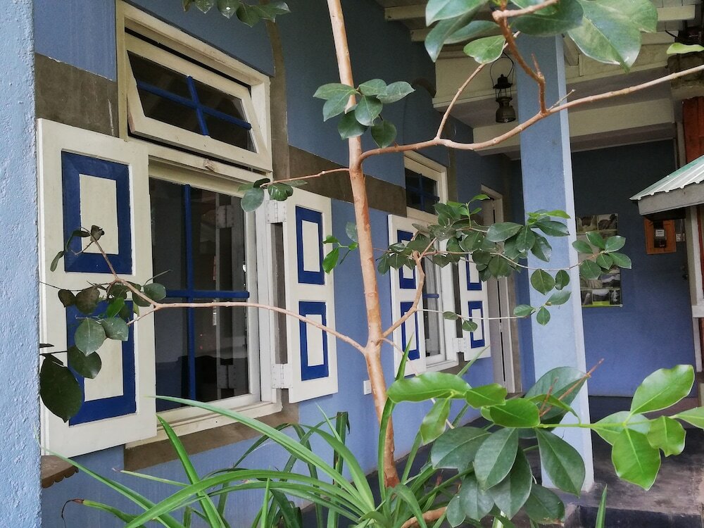 Фото Tea Garden Holiday Inn