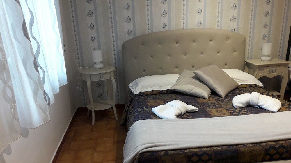 Фото Dimoramuri B&b