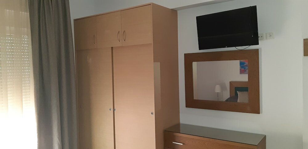 Фото Olive Tree Apartment