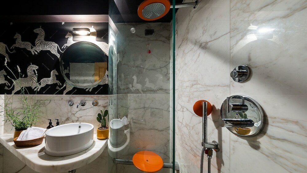 Фото Zebra Naviglio Foresteria Lombarda