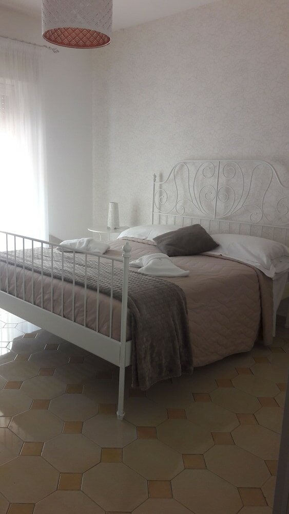 Фото Dimoramuri B&b