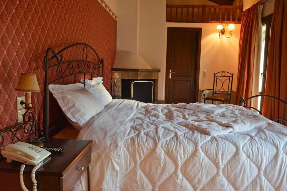 Фото Hotel Mikri Archontissa