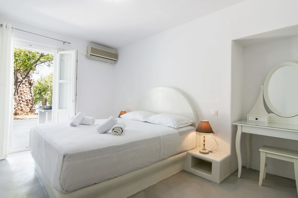 Фото Serifos Houses Livadakia