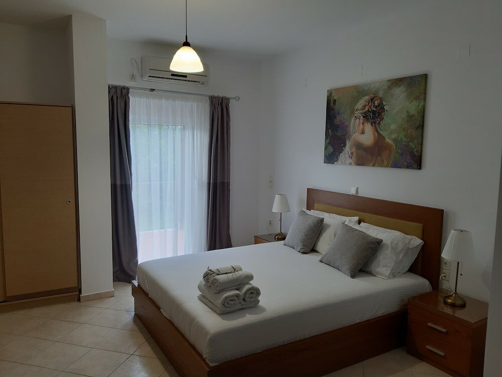 Фото Olive Tree Apartment