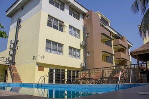 Гостиница Glee Hotel