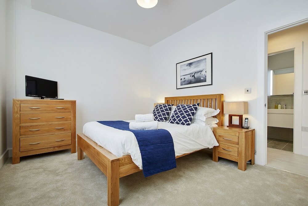 Фото Imperial Court by Flying Butler