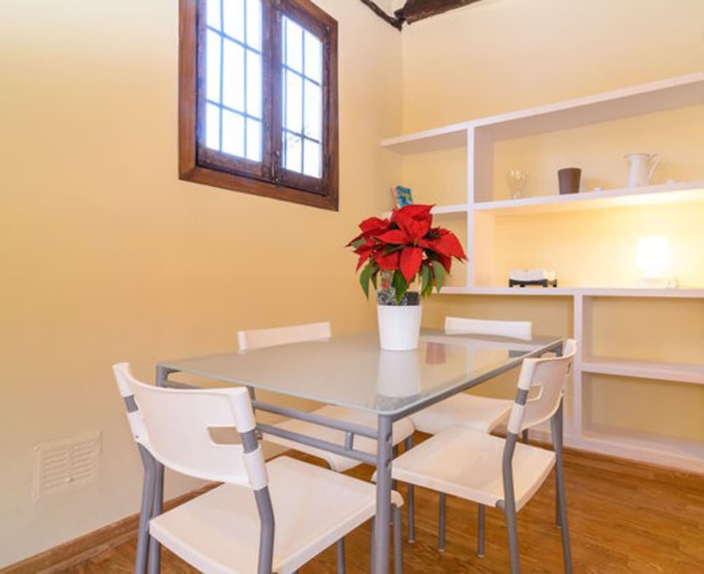 Фото Alhambra Sonder Apartments