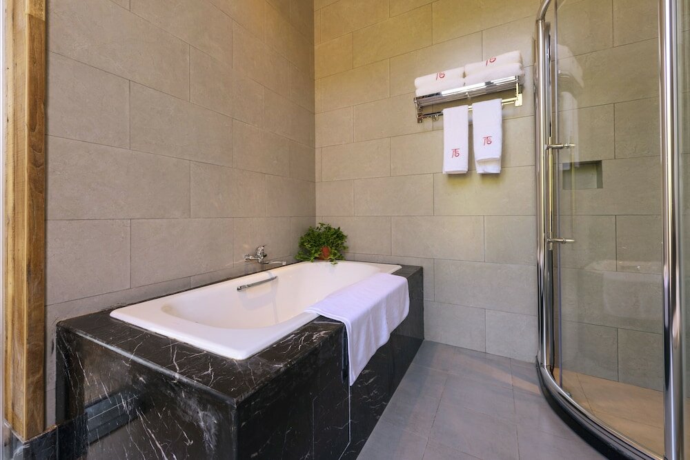 Фото Lotus Mountain Boutique Inn