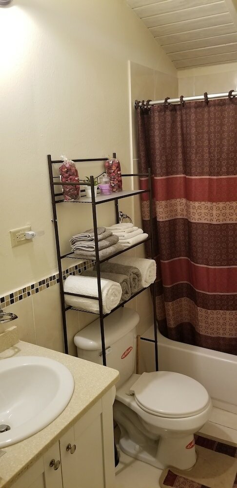 Фото Richards Vacation Rental