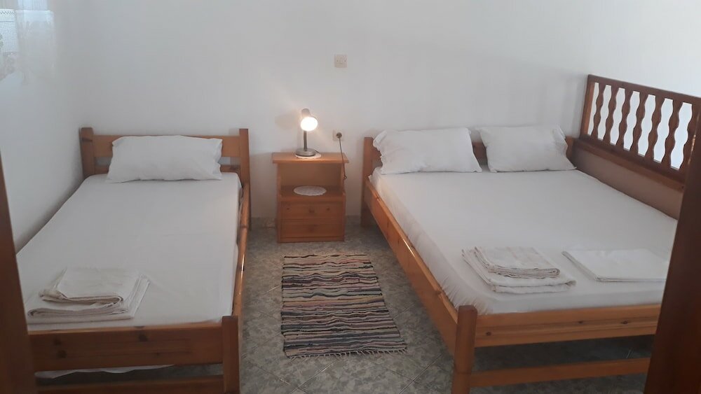 Фото Ambeles Apartments