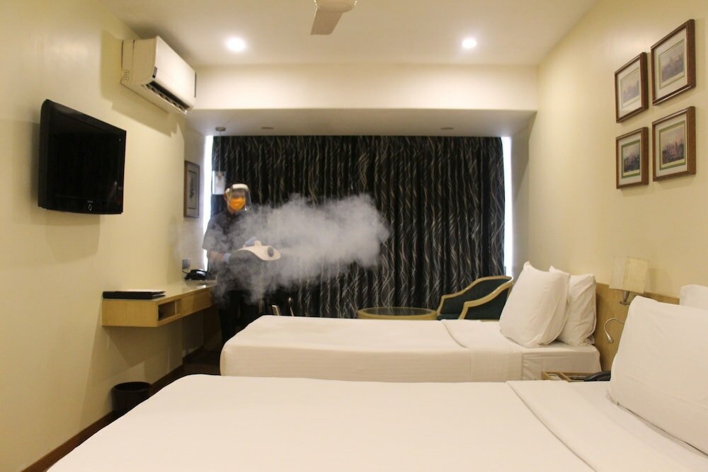 Фото The Shalimar Hotel