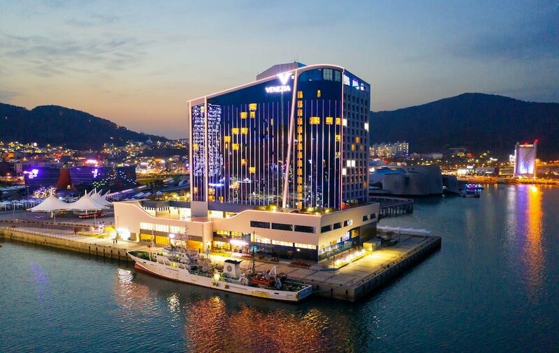 Гостиница Yeosu Venezia Hotel & Resort в Йосу