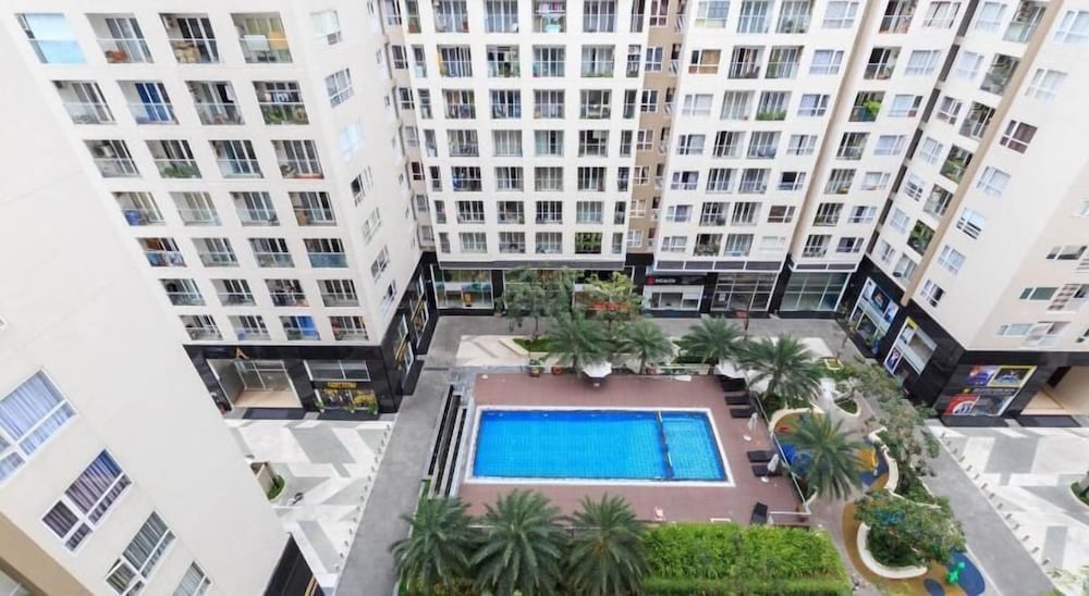 Фото Oyo 103 Airport Family Apartment