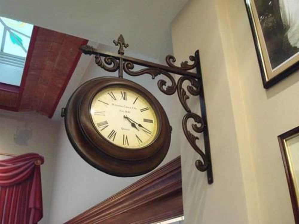 Фото Tanguero Hotel