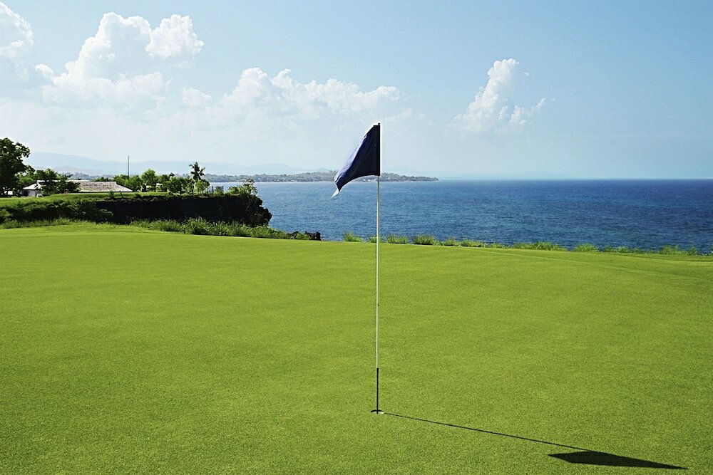 Фото Thunderbird Resorts - Poro Point