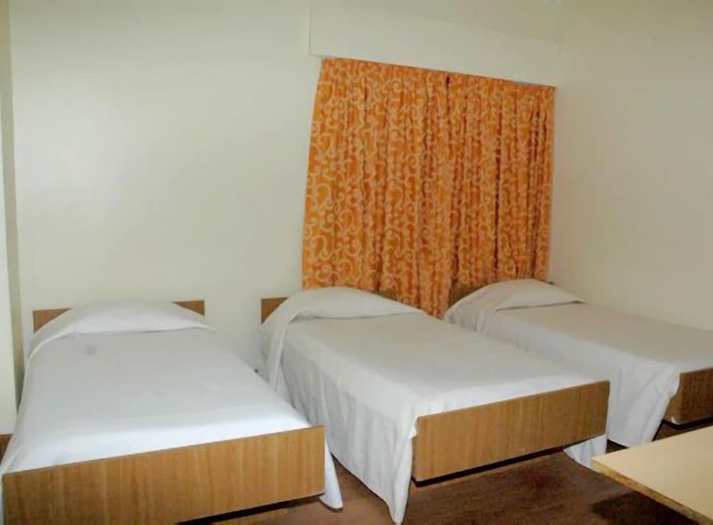 Фото Residencial Jardim da Amadora