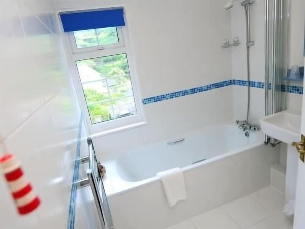 Фото The Driftwood Spars