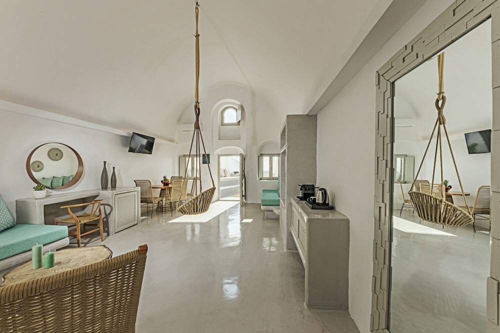 Фото Kaleidoscope Imerovigli Suites