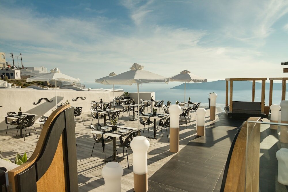 Фото Galaxy Suites & Villas