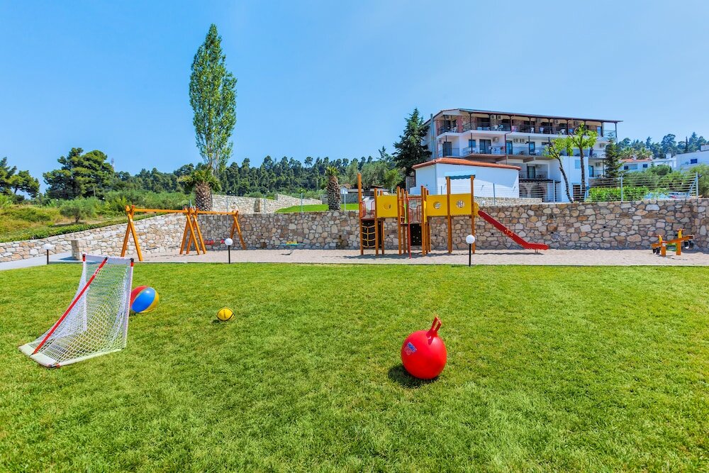 Фото Kriopigi Beach Hotel