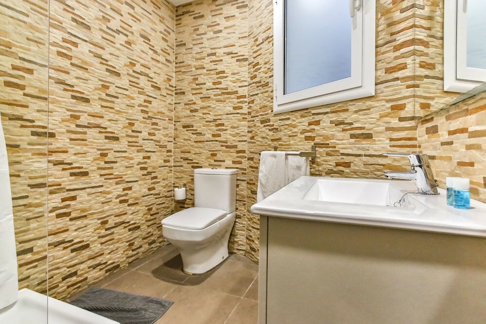 Фото Laramond Barcelona Rooms