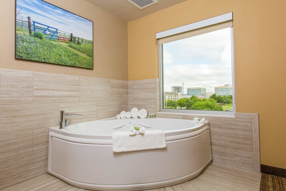 Фото Cambria Hotel Plano Frisco