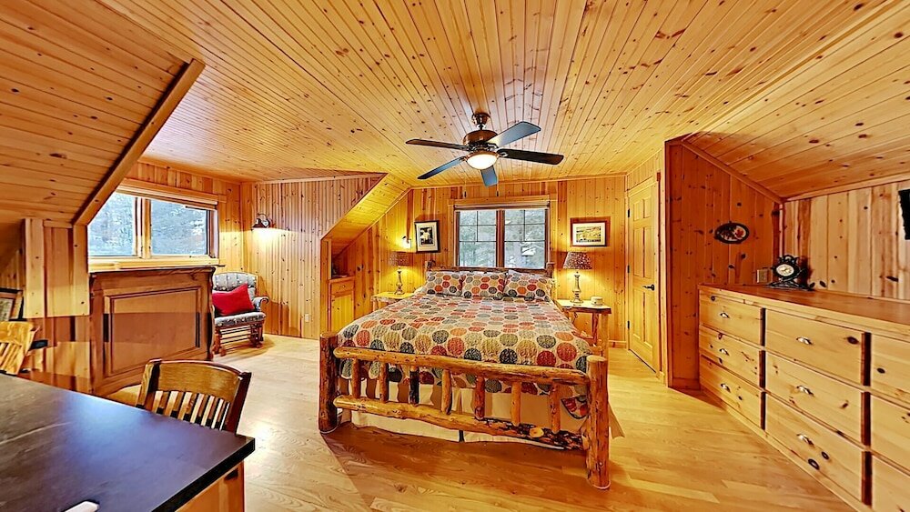 Фото Eagle Scout Lodge